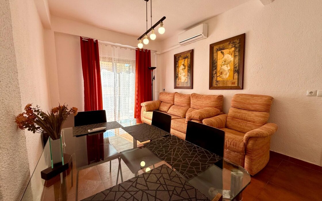 Продаётся 3-комнатная квартира в Аликанте с террасой