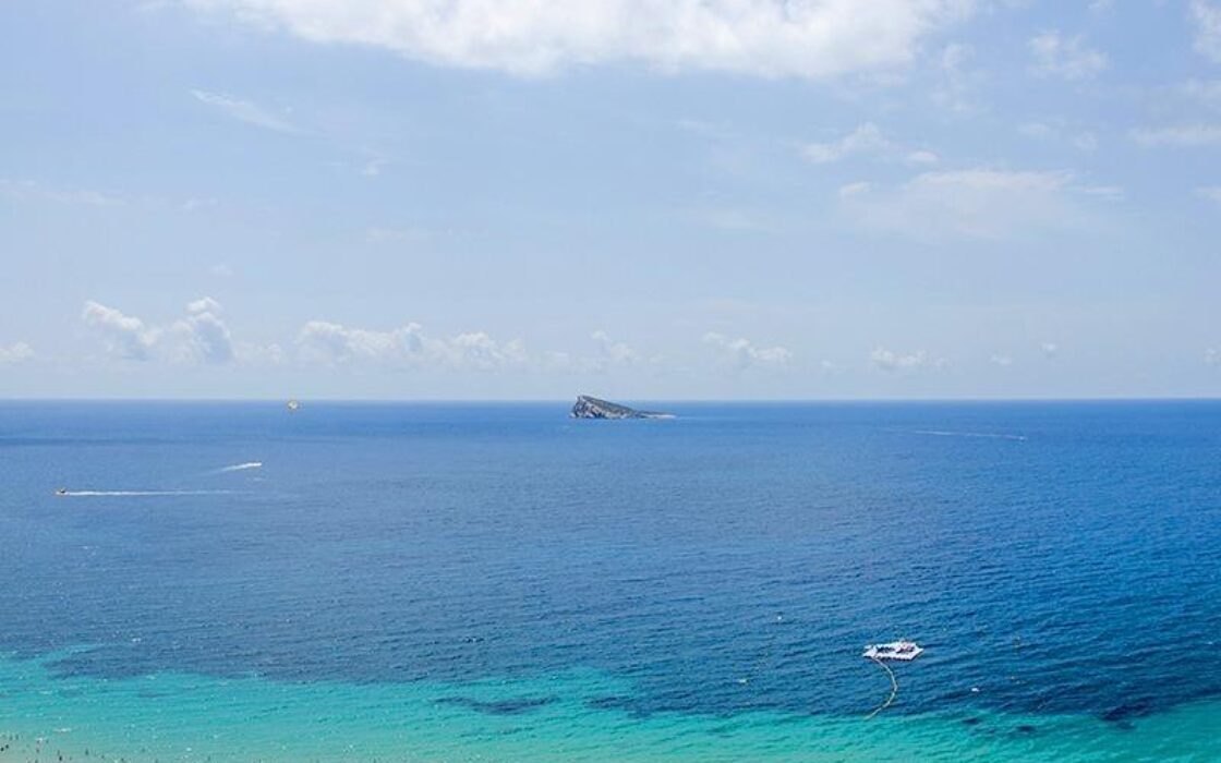 Квартира з терасою біля моря в Бенідормі 62 кв.м 2028 року