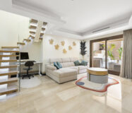 Дуплекс у пляжа с видом на Средиземное море 174 кв.м