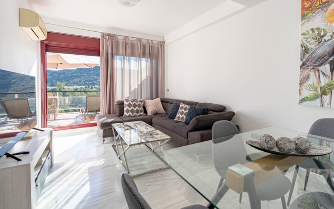 Дуплекс с террасой в Бенахависе 99 кв.м с мебелью