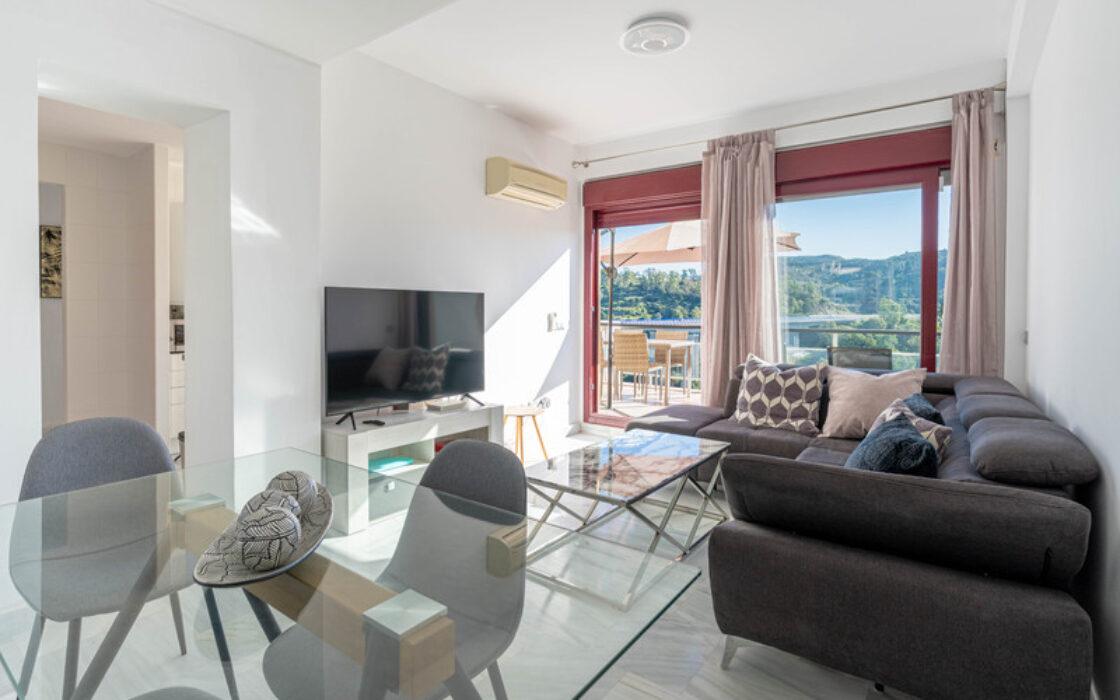 Дуплекс с террасой в Бенахависе 99 кв.м с мебелью