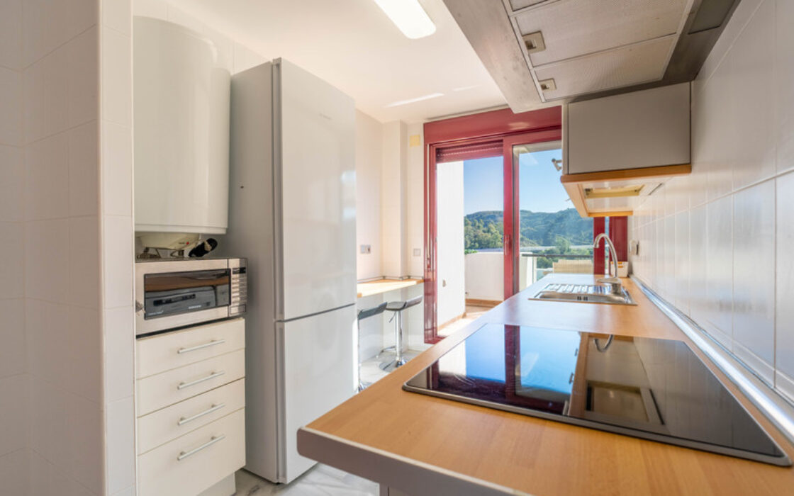 Дуплекс с террасой в Бенахависе 99 кв.м с мебелью