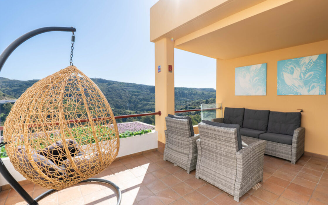 Дуплекс с террасой в Бенахависе 99 кв.м с мебелью