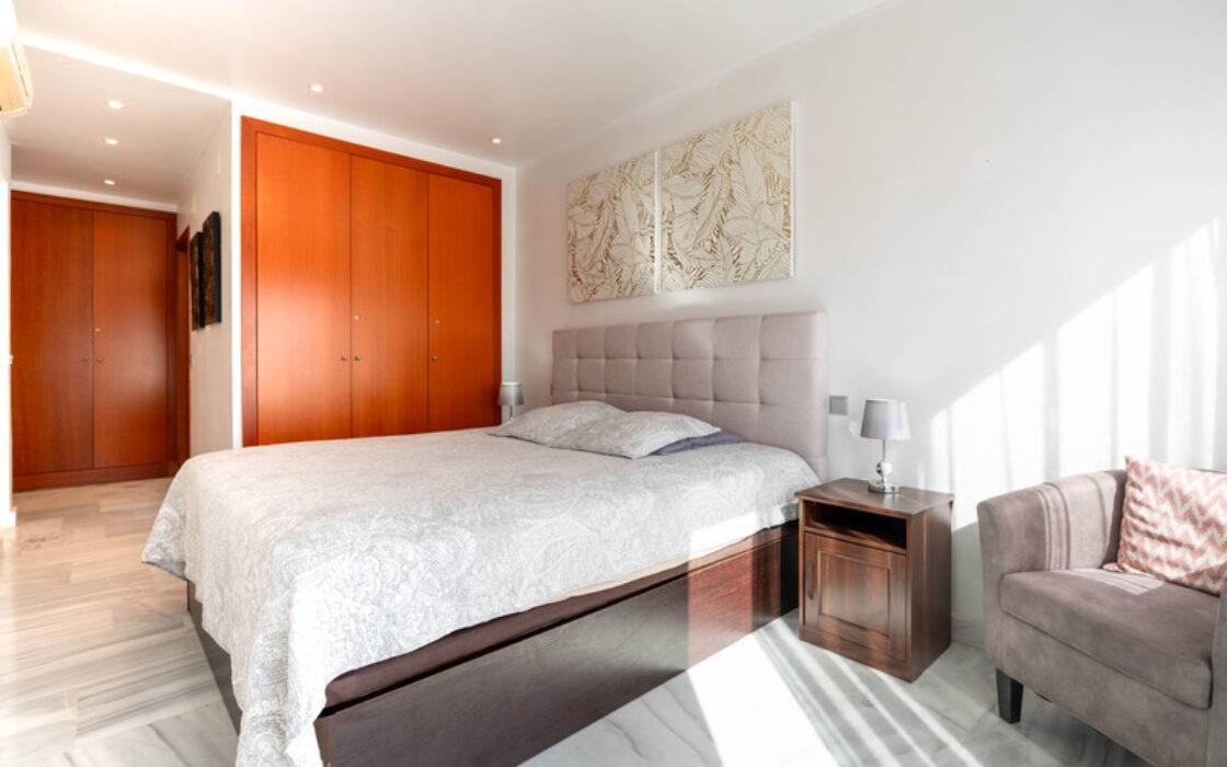 Дуплекс с террасой в Бенахависе 99 кв.м с мебелью