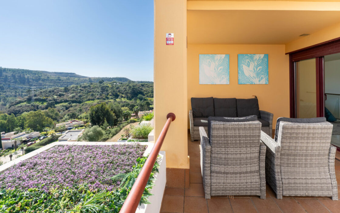 Дуплекс с террасой в Бенахависе 99 кв.м с мебелью