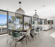 Современная вилла с панорамным видом в Бенахавис 407 кв.м