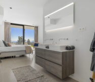 Современная вилла с панорамным видом в Бенахавис 407 кв.м