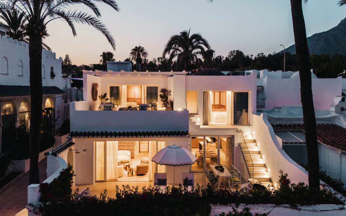 Элегантная квартира у моря в Марбелье 314 кв.м с террасой