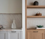 Элегантная квартира у моря в Марбелье 314 кв.м с террасой