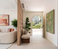 Элегантная квартира у моря в Марбелье 314 кв.м с террасой