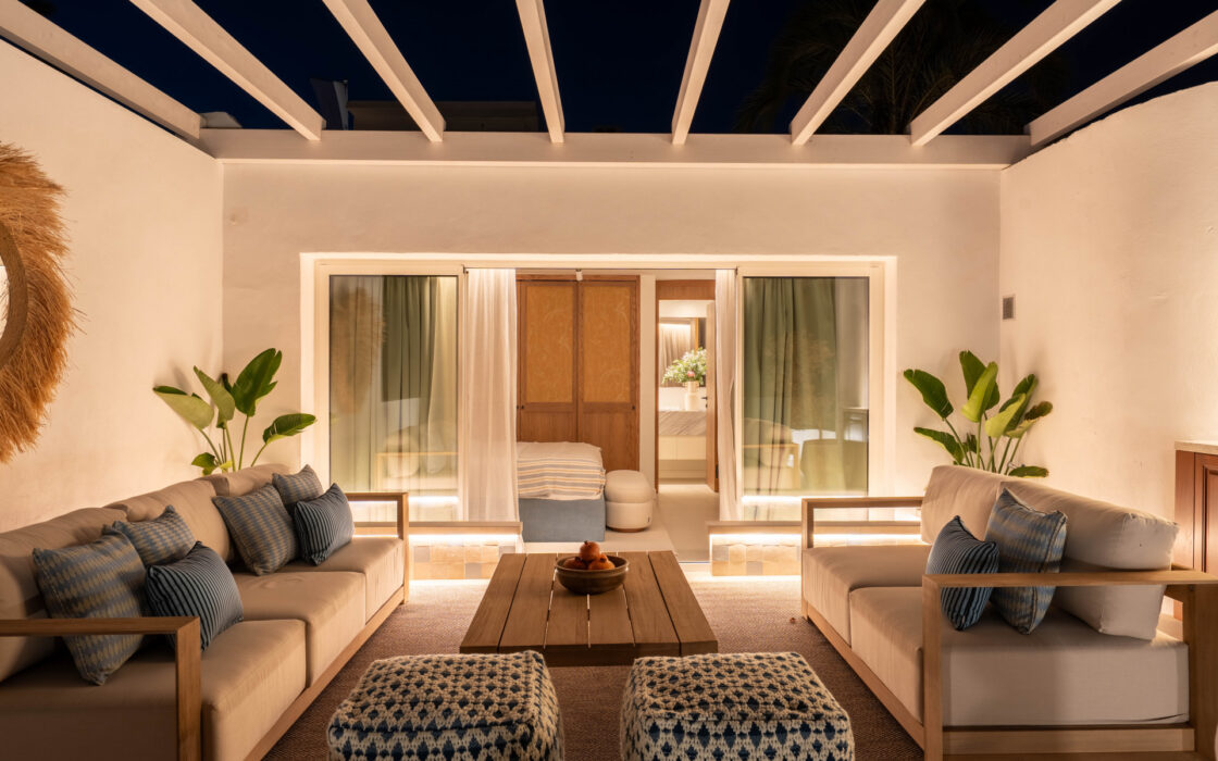 Элегантная квартира у моря в Марбелье 314 кв.м с террасой