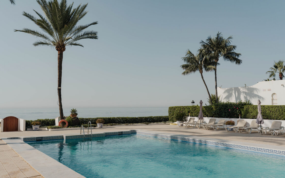 Элегантная квартира у моря в Марбелье 314 кв.м с террасой