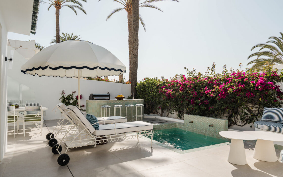 Элегантная квартира у моря в Марбелье 314 кв.м с террасой