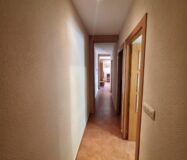 Апартаменты 100 кв.м с 4 спальнями в Торревьехе у моря