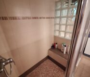 Апартаменты 100 кв.м с 4 спальнями в Торревьехе у моря