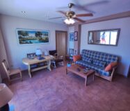 Апартаменты 100 кв.м с 4 спальнями в Торревьехе у моря