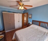 Апартаменты 100 кв.м с 4 спальнями в Торревьехе у моря