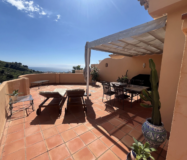 Пентхаус в Михас Коста с 3 спальнями и видом на море