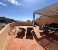 Пентхаус в Михас Коста с 3 спальнями и видом на море