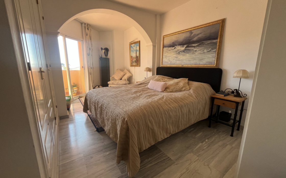 Пентхаус в Михас Коста с 3 спальнями и видом на море