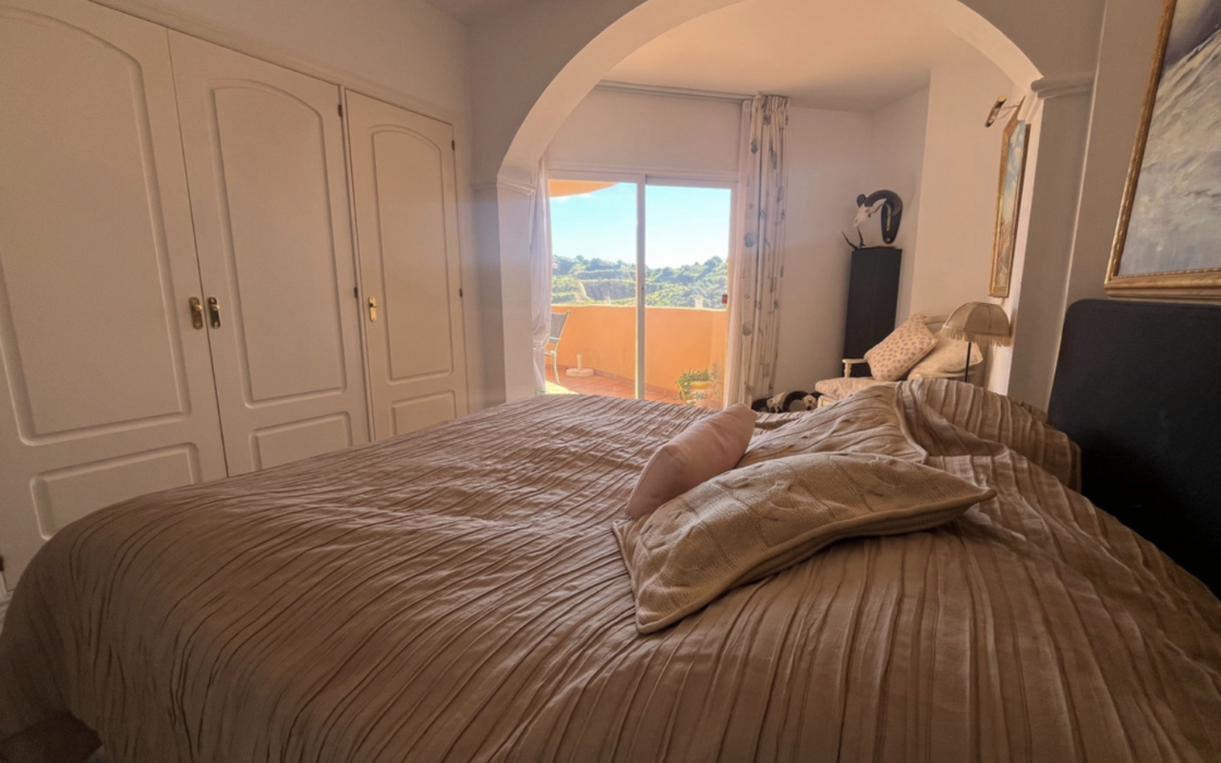 Пентхаус в Михас Коста с 3 спальнями и видом на море