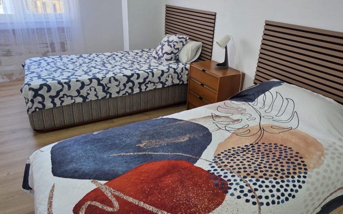 Апартаменты 106 кв.м с 4 комнатами в Лангрео