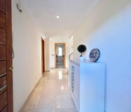 Двухуровневый пентхаус в Эстепоне с террасами и видом на море