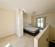 Двухуровневый пентхаус в Эстепоне с террасами и видом на море