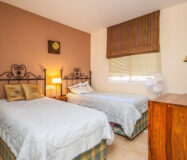 Двухуровневый пентхаус в Марбелье с террасой 105 кв.м