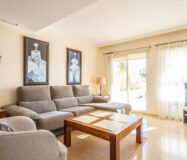 Двухуровневый пентхаус в Марбелье с террасой 105 кв.м