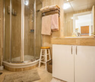 Двухуровневый пентхаус в Марбелье с террасой 105 кв.м