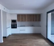 Апартаменти 98 кв.м з терасою в Аліканте 1.5 км від моря