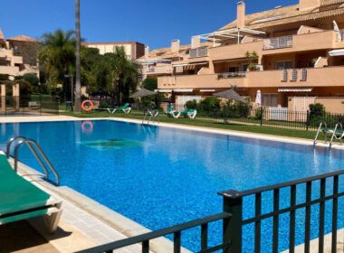 Двухуровневый пентхаус в Марбелье с большой террасой 107 кв.м