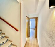 Дом в Торревьехе 69 кв.м у моря с террасой и бассейном