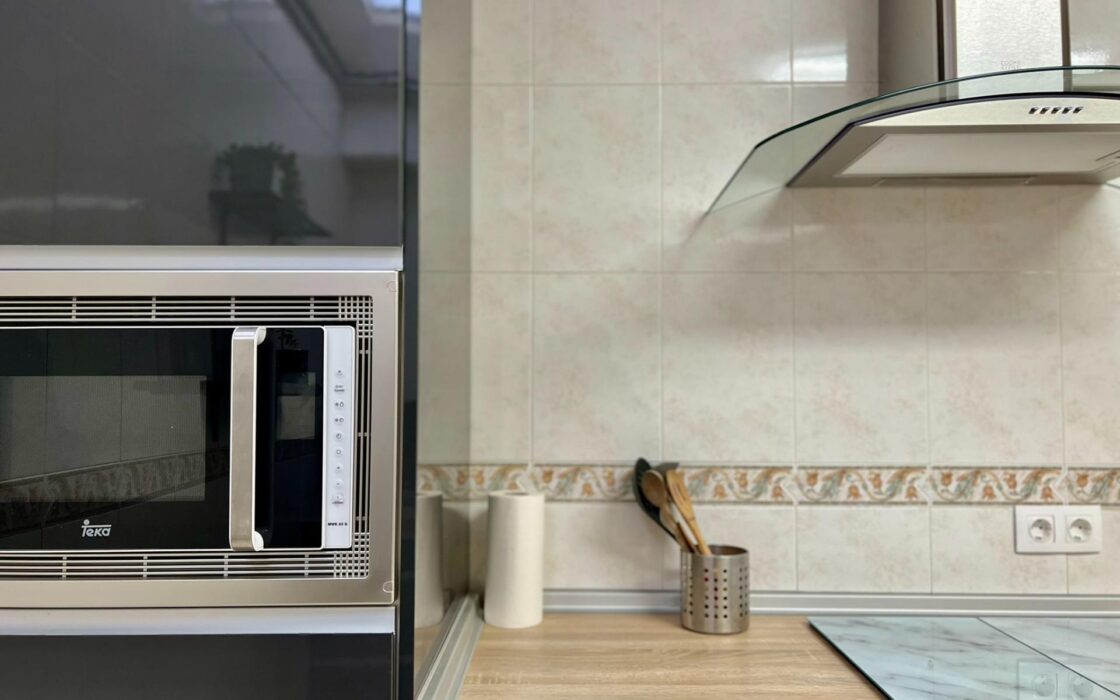 Дом в Торревьехе 69 кв.м у моря с террасой и бассейном