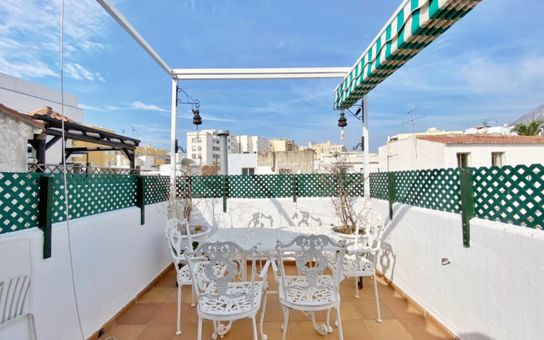 Двухуровневый Пентхаус в Марбелье с террасой 91 кв.м