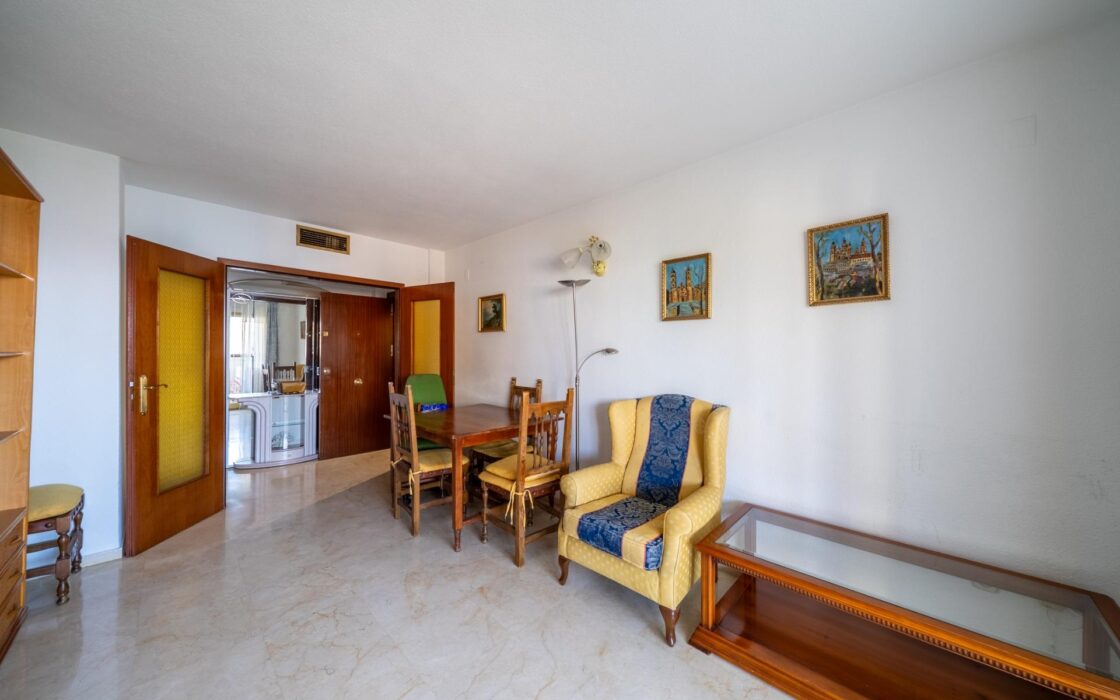 Апартаменты у моря в Аликанте 111 кв.м с террасой