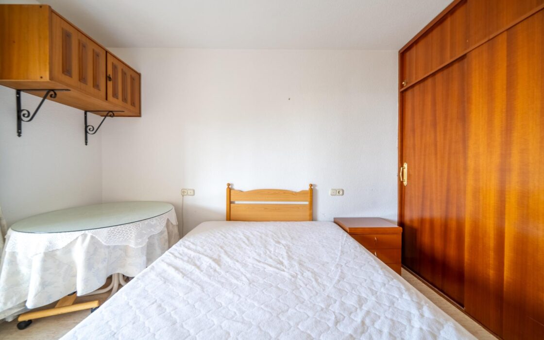 Апартаменты у моря в Аликанте 111 кв.м с террасой