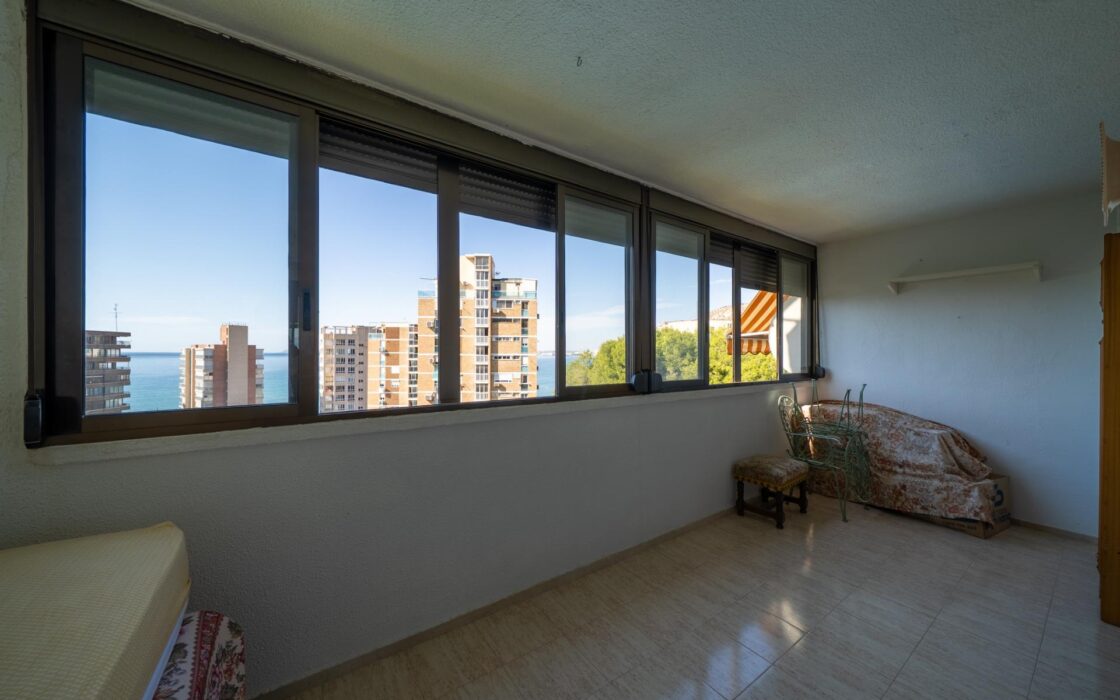 Апартаменты у моря в Аликанте 111 кв.м с террасой