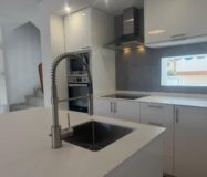 Дом с видом на море в Торревьехе, 93 кв.м, 4 комнаты