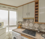 Двухуровневая квартира в Марбелье с террасой 95 кв.м