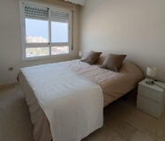 Двухуровневая квартира в Марбелье с террасой 95 кв.м