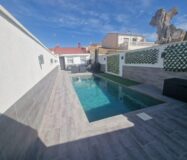 Дом в Торревьехе с бассейном и террасой 3 комнаты