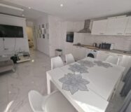 Дом в Торревьехе с бассейном и террасой 3 комнаты