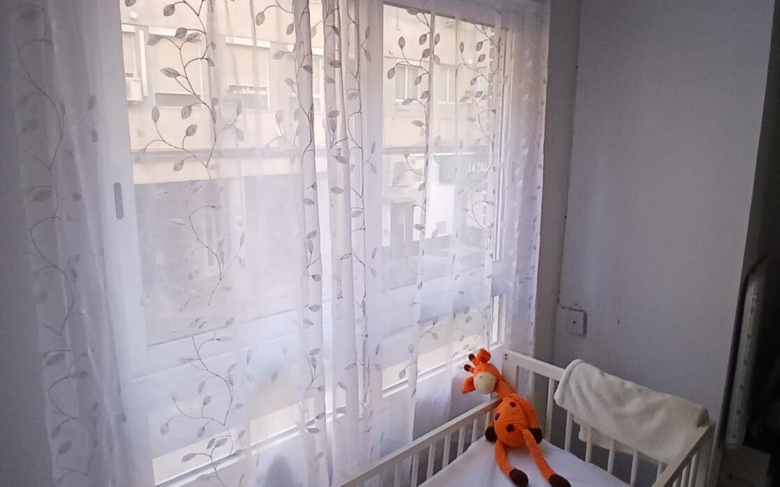 Квартира 96 кв.м с террасой в Валенсии ближе к центру