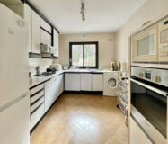 Двухуровневый пентхаус с солярием в Марбелье, 155 кв.м.