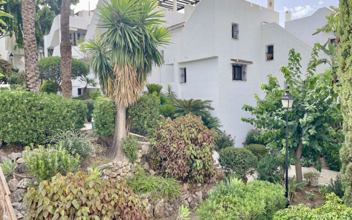 Двухуровневый пентхаус с солярием в Марбелье, 155 кв.м.