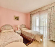 Двухуровневый пентхаус с солярием в Марбелье, 155 кв.м.