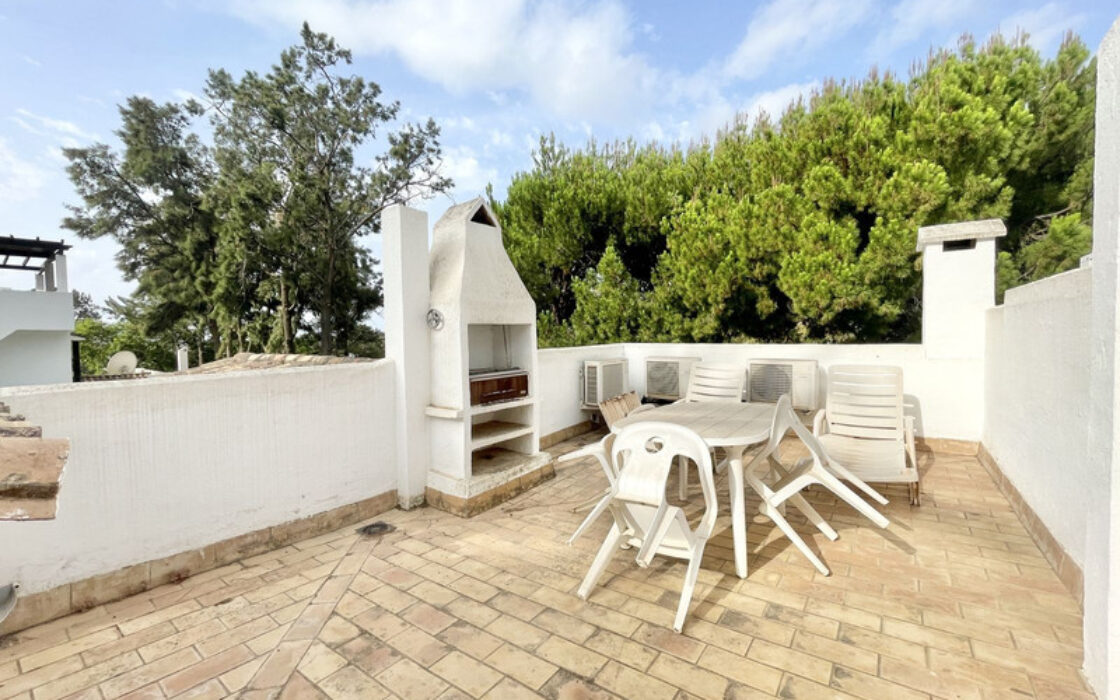 Двухуровневый пентхаус с солярием в Марбелье, 155 кв.м.