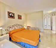 Двухуровневый пентхаус с солярием в Марбелье, 155 кв.м.